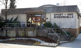 Die Sport- und Winzerhalle in Köndringen. Bild: Uwe Hoyer Die Sport- und Winzerhalle in Köndringen. Bild: Uwe Hoyer